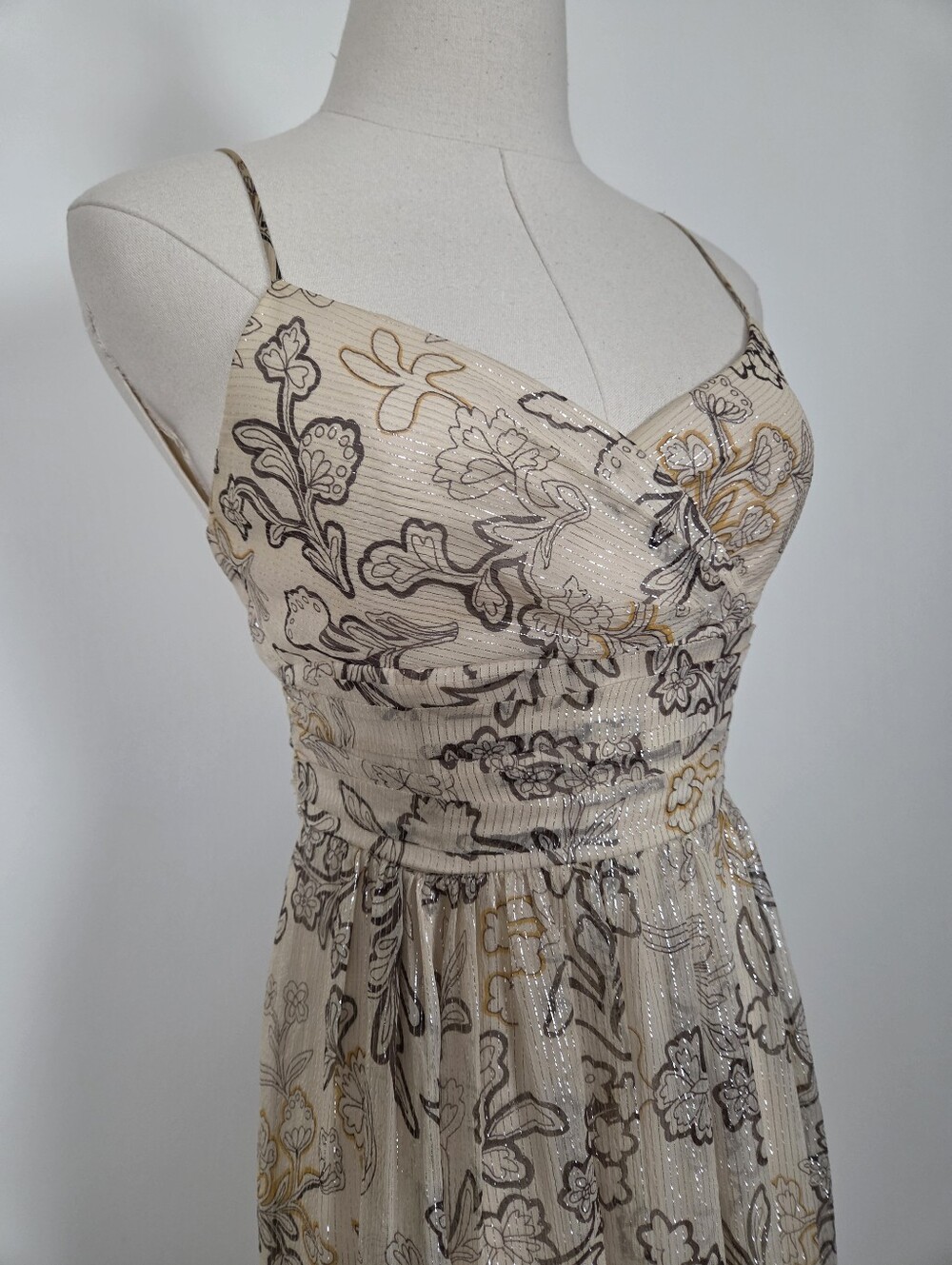 BCBG Silk Floral Midi Dress Sie 6 Formal Beige Cream (c1) - Picture 4 of 12